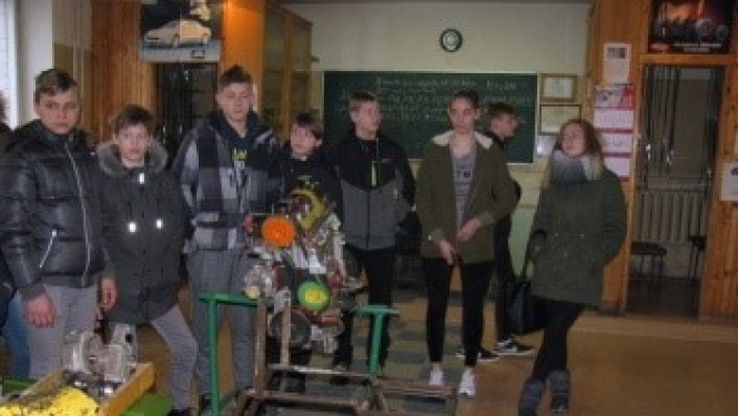 Vidrižu pamatskolas skolēni pēta izglītības iespējas Rīgas Valsts tehnikuma Limbažu teritoriālajā struktūrvienībā