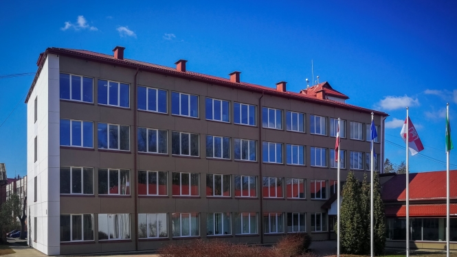 Limbažu novadā īsteno ESF finansēto projektu “Karjeras atbalsts vispārējās un profesionālās izglītības iestādēs”