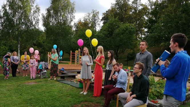Vidrižos izveidots bērnu rotaļu laukums