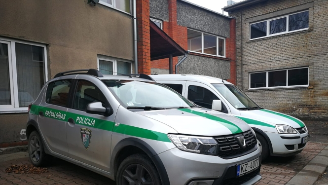 Pašvaldības policija aicina iedzīvotājus aktīvi iesaistīties un ziņot par atkritumu apsaimniekošanas noteikumu pārkāpumiem