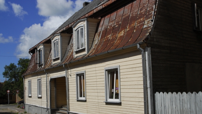 Konkursam “Limbažu vēsturiskā centra ēku fasāžu un jumtu renovācija 2017” saņemti 14 pieteikumi