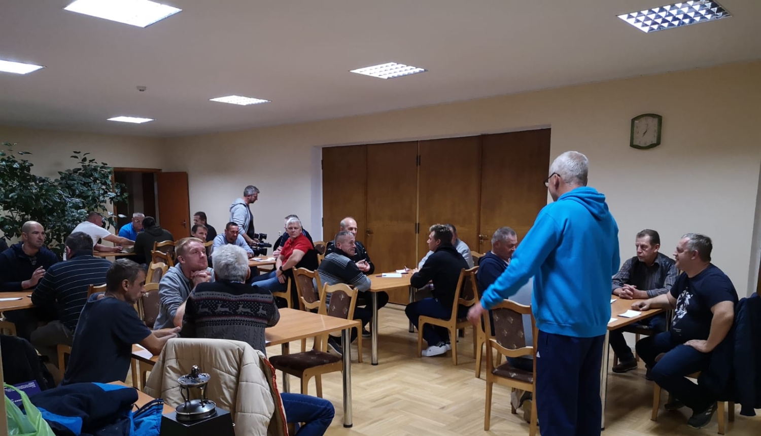 Viļķenē aizvadīts 1.posms Limbažu novada Sudraba ceļojošā “ALDA” kausa izcīņā zolītē