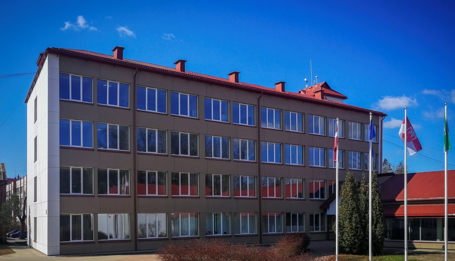 Limbažu novadā īsteno ESF finansēto projektu “Karjeras atbalsts vispārējās un profesionālās izglītības iestādēs”