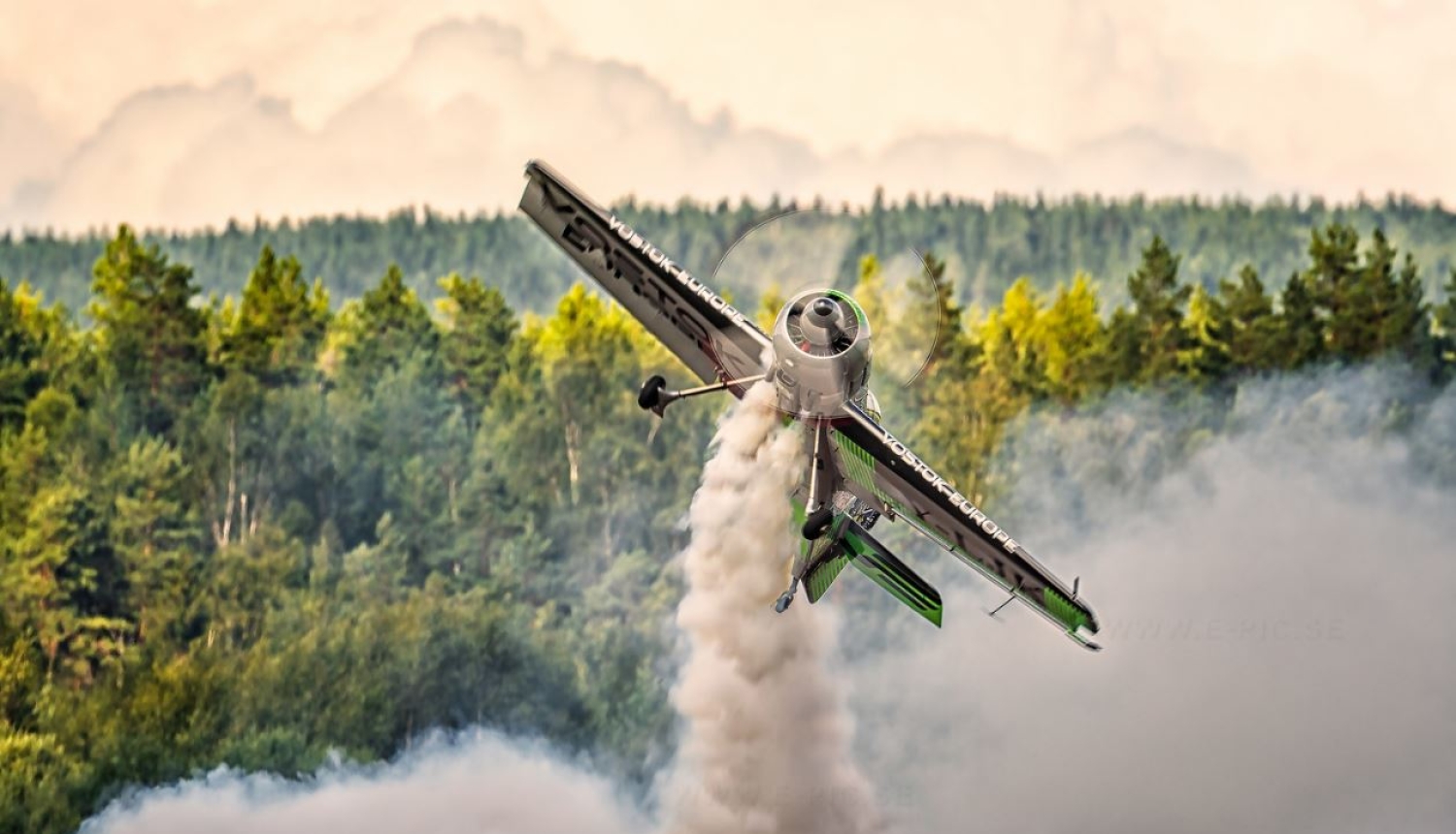 Aicinām tirgotājus pieteikties dalībai avio šova "Fly in Limbaži" svētku tirdziņā